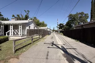 713 W 4th St, Madera, CA 93637 - Photo 4
