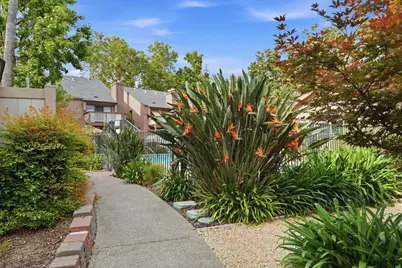523 Woodside Oaks #2, Sacramento, CA 95825 - Photo 40