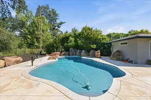 4849 Alexon Way, Carmichael, CA 95608 - Photo 42
