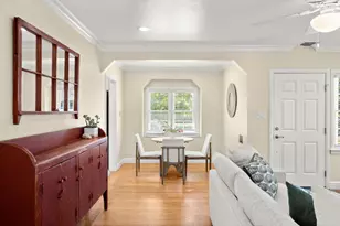 231 40th St, Sacramento, CA 95819 - Photo 10