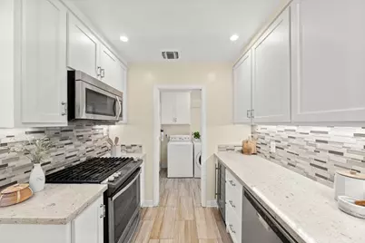 231 40th Street, Sacramento, CA 95819 - Photo 16