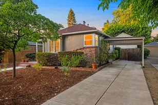 231 40th St, Sacramento, CA 95819 - Photo 4