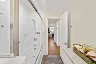 231 40th St, Sacramento, CA 95819 - Photo 20