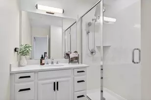 2441 Cleat Ln, Sacramento, CA 95818 - Photo 24