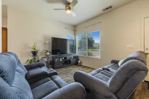998 E J St, Oakdale, CA 95361 - Photo 6
