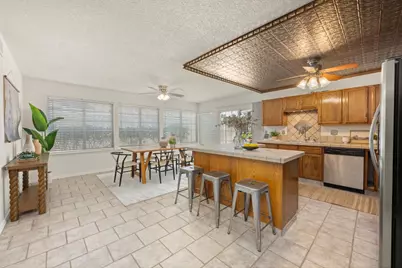 7144 Woodmore Oaks Drive, Citrus Heights, CA 95610 - Photo 18