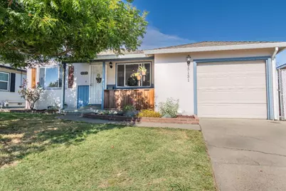 5131 71st Street, Sacramento, CA 95820 - Photo 2