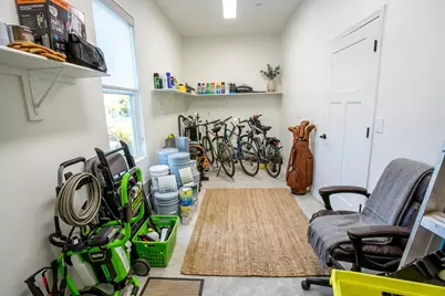 1621 S 6th Street, Los Banos, CA 93635 - Photo 32