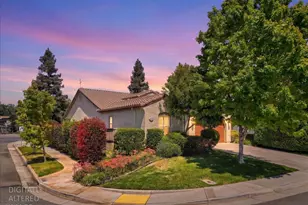 9001 Virginia Fife Way, Elk Grove, CA 95624 - Photo 4
