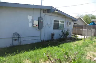 2403 Lever Blvd, Stockton, CA 95206 - Photo 36