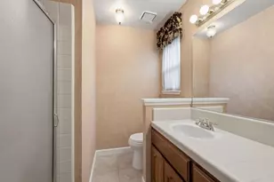 1005 Westmont Ct, Modesto, CA 95356 - Photo 24