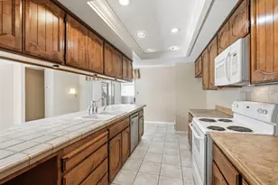 1005 Westmont Ct, Modesto, CA 95356 - Photo 16