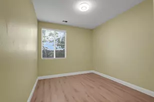 2461 S Mountainside Dr, Los Banos, CA 93635 - Photo 16