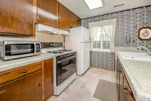 1315 Henderson Way, Woodland, CA 95776 - Photo 14