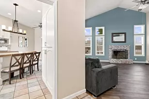 245 Douma Way, Ripon, CA 95366 - Photo 6