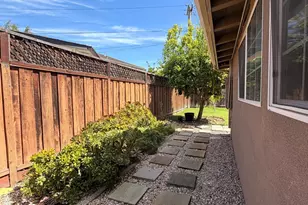 1130 Breezewood Ct, Sunnyvale, CA 94089 - Photo 50