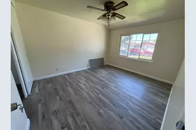 806 E Longview Avenue, Stockton, CA 95207 - Photo 4