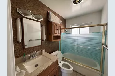 806 E Longview Avenue, Stockton, CA 95207 - Photo 6