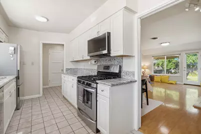 921 Patricia Way, Sacramento, CA 95864 - Photo 12