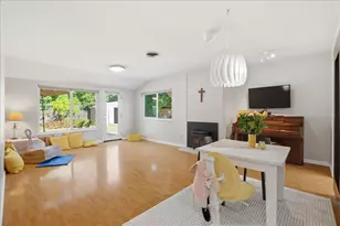 921 Patricia Way, Sacramento, CA 95864 - Photo 2