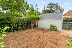 939 44th St, Sacramento, CA 95819 - Photo 46