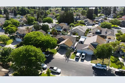 4372 Bardini Way, Turlock, CA 95382 - Photo 32
