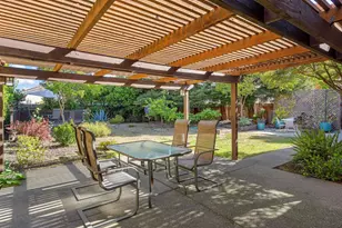 4313 St Jones Ct, Elk Grove, CA 95758 - Photo 24