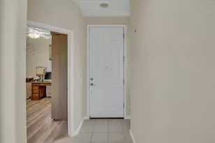 1057 Marseille Ln, Roseville, CA 95747 - Photo 22