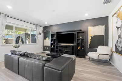 6376 Campus Parkway, Roseville, CA 95747 - Photo 8