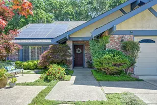 7671 Greenhaven Dr, Sacramento, CA 95831 - Photo 52