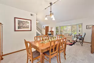 7671 Greenhaven Dr, Sacramento, CA 95831 - Photo 6