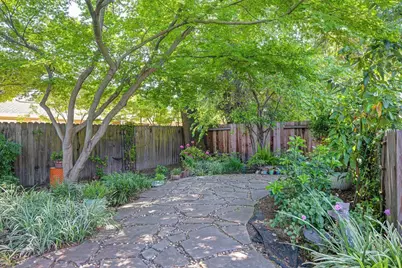 7671 Greenhaven Drive, Sacramento, CA 95831 - Photo 46