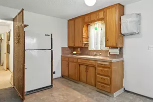 1608 Ohio Ave, Modesto, CA 95358 - Photo 38