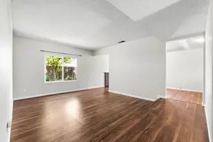 8511 Erinbrook Way, Sacramento, CA 95626 - Photo 16