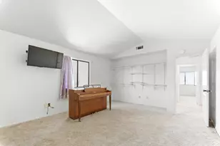 8471 Fontenay Way, Stockton, CA 95210 - Photo 38