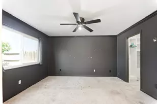 8471 Fontenay Way, Stockton, CA 95210 - Photo 16