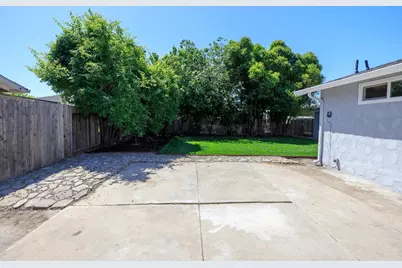 1708 Sandalwood Drive, Stockton, CA 95210 - Photo 44