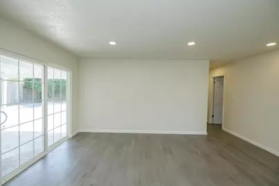 1708 Sandalwood Drive, Stockton, CA 95210 - Photo 16