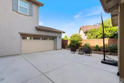 9997 Dona Neely Way, Elk Grove, CA 95757 - Photo 40