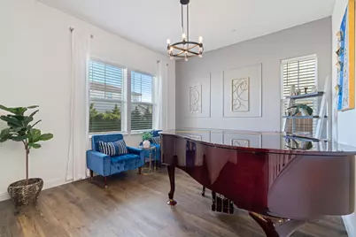 9997 Dona Neely Way, Elk Grove, CA 95757 - Photo 4