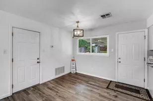 7128 Parish Way, Citrus Heights, CA 95621 - Photo 4
