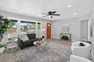 1548 Sterling St, Sacramento, CA 95822 - Photo 12