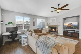6500 Oscar Cir, Elk Grove, CA 95757 - Photo 8