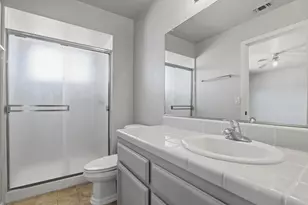 1707 Chateau Dr, Olivehurst, CA 95961 - Photo 26