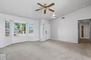 1707 Chateau Dr, Olivehurst, CA 95961 - Photo 14