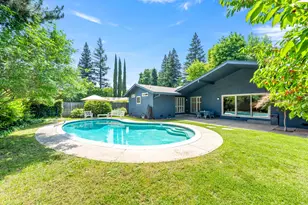 1989 University Ave, Sacramento, CA 95825 - Photo 2