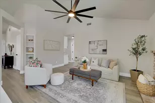 1924 Pebble Beach Dr, Yuba City, CA 95993 - Photo 16