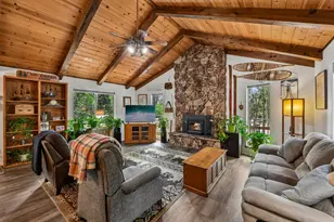5619 Pennyroyal Dr, Pollock Pines, CA 95726 - Photo 6
