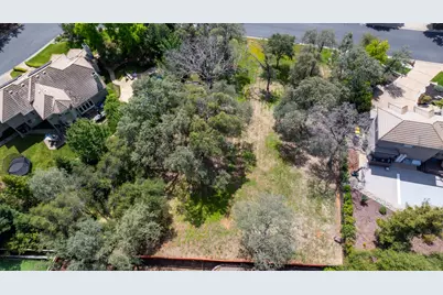 2083 Lockridge Place, El Dorado Hills, CA 95762 - Photo 16