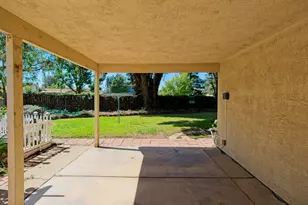 986 Pebble Way, Manteca, CA 95336 - Photo 28
